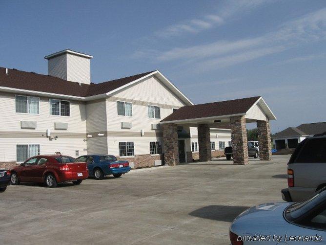 Hotel Baymont By Wyndham Harlan Exterior foto